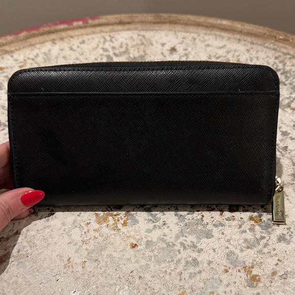 Kate Spade Black Zip-Around Wallet - Picture 2 of 3